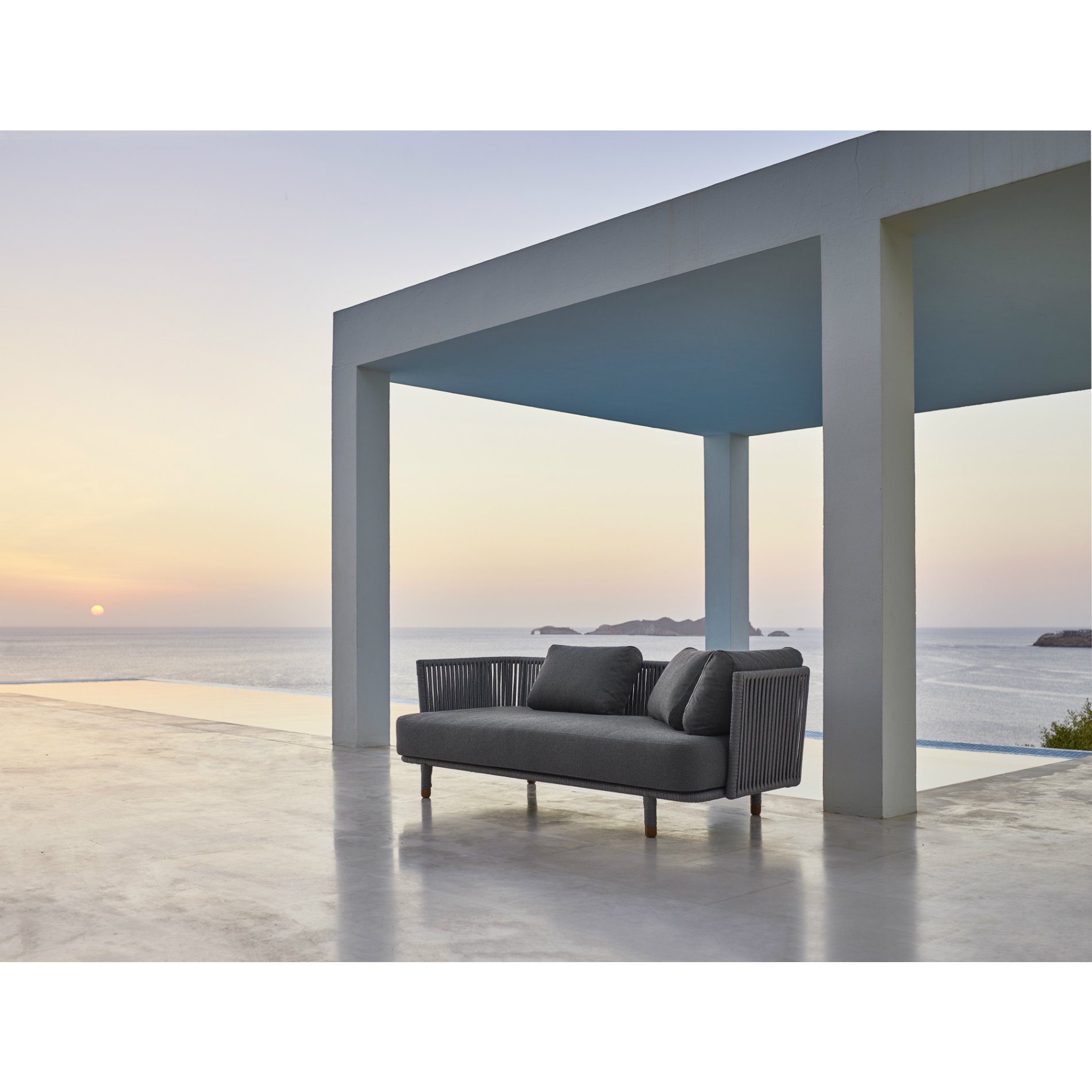 Loungesofa "Moments" von Cane-line