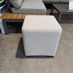 Hartman "Alex" Hocker, Aluminium, Bespannung Sunbrella marble - Ausstellung Stockach