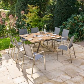 CASA DOMA "Mineo/Siderno" Gartenmöbel-Set 9-tlg., Gestelle Edelstahl gebürstet, Sitzfläche Sunproof® Sling schwarz/silber, Armlehnen Teak, Tischplatte Teak, 150x150 cm
