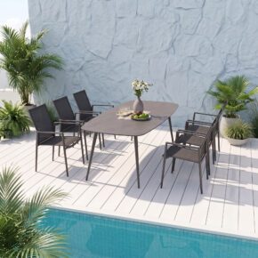 CASA DOMA "Napola" Gartentisch 240x100 cm, Aluminium anthrazit, Tischplatte HPL chromix anthrazit und Liadomo "Mannoli" Stapelstuhl, Aluminium anthrazit, Textilgewebe anthrazit, Armlehne Aluminium (Bild KI-generiert)